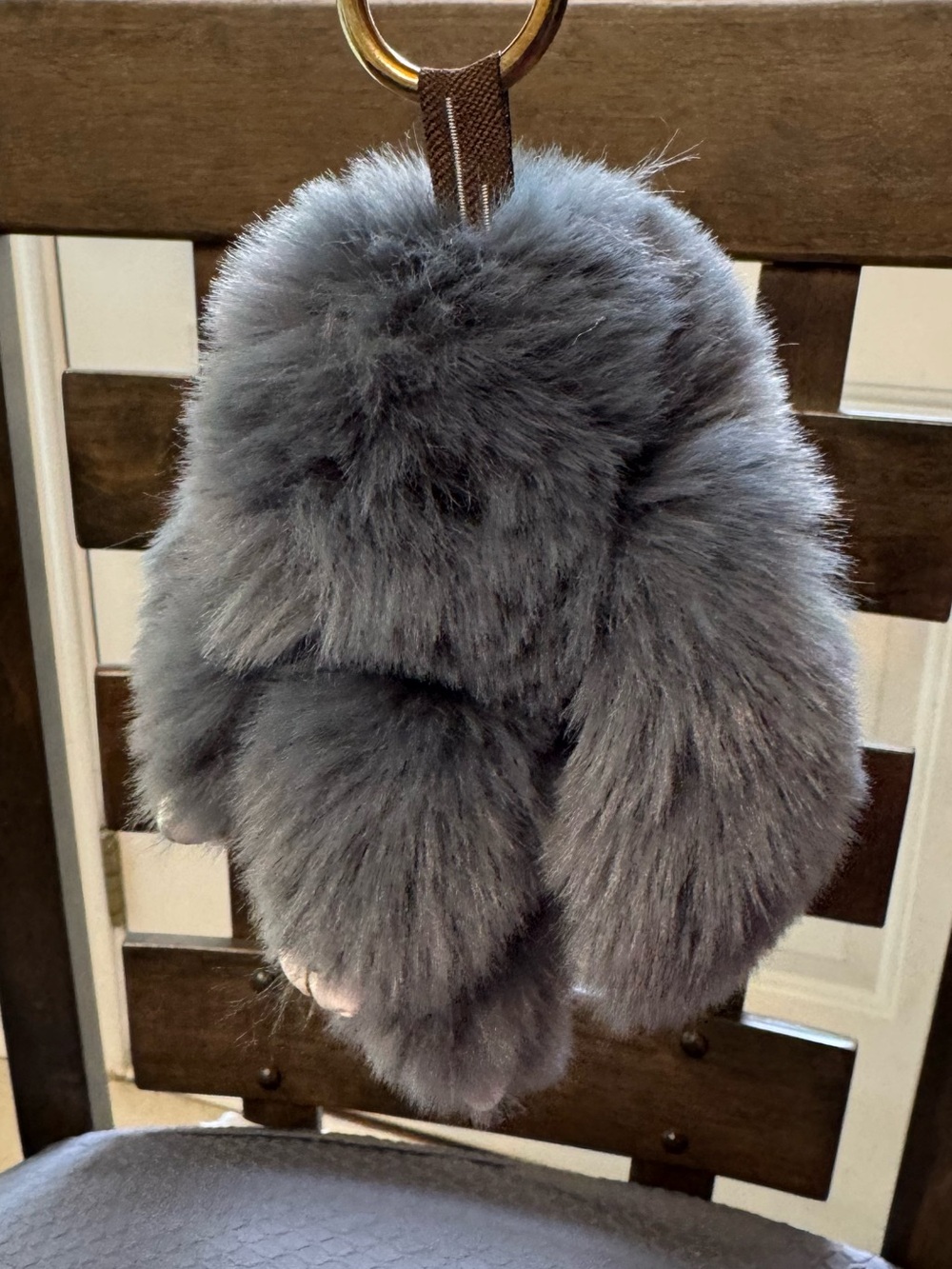 Fluffy Rabbit Keychain (Gray) - Picture 3 of 12